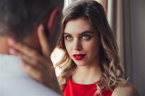 secret affair or contact figgerits